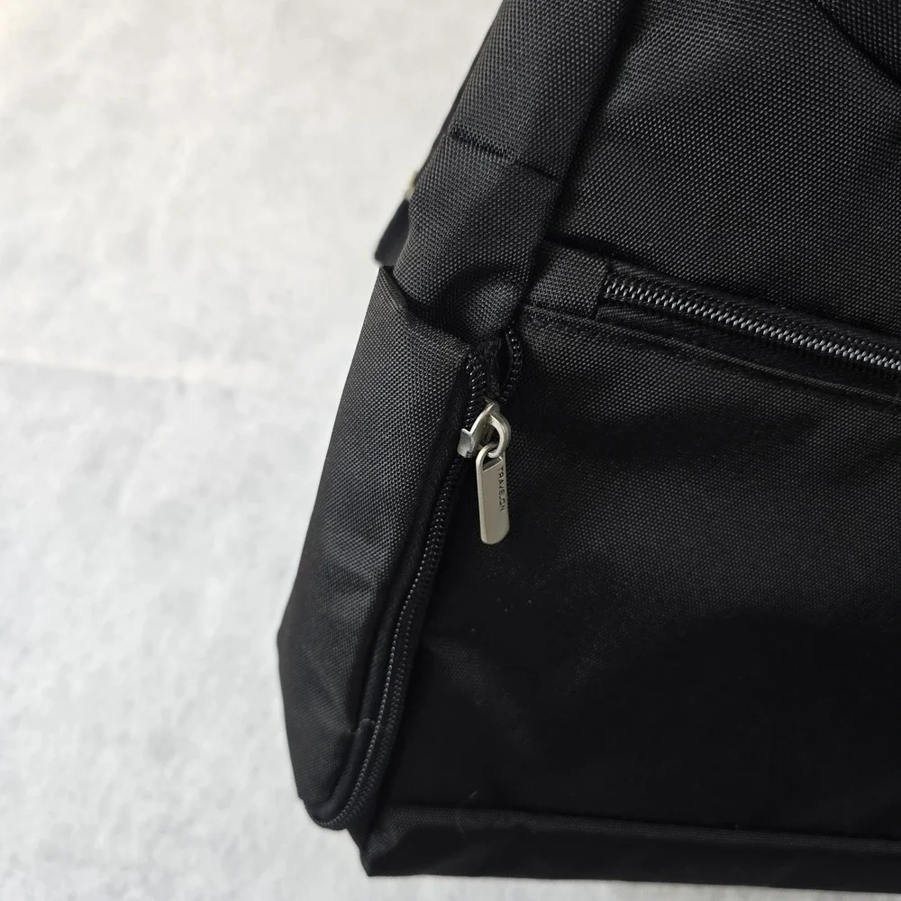Travelon Anti-Theft Classic Messenger Bag, Black Handbag